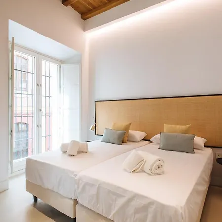 Eva Recommends Castellar Pool & Terrace Apartment Seville Exterior photo