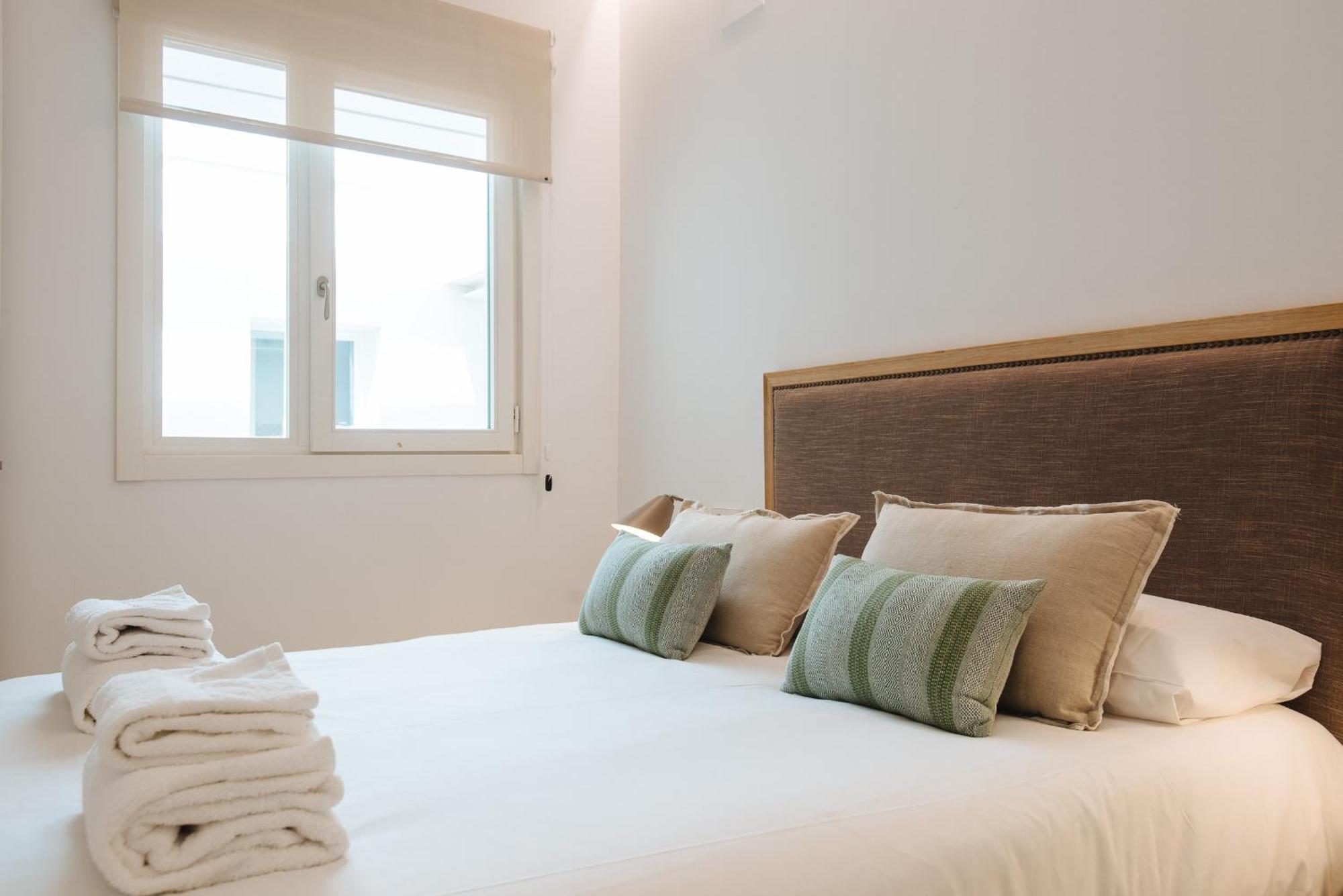 Eva Recommends Castellar Pool&terrace