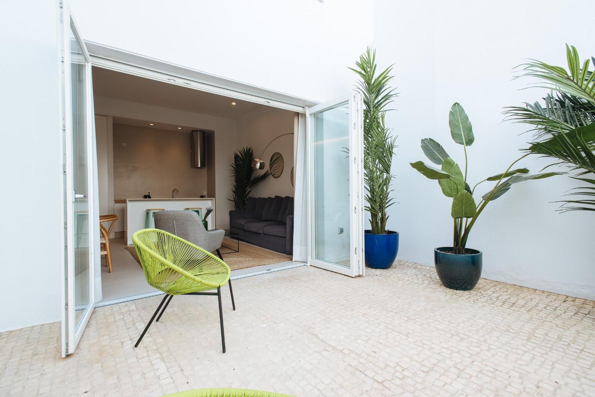 Eva Recommends Castellar Pool&terrace * Siviglia