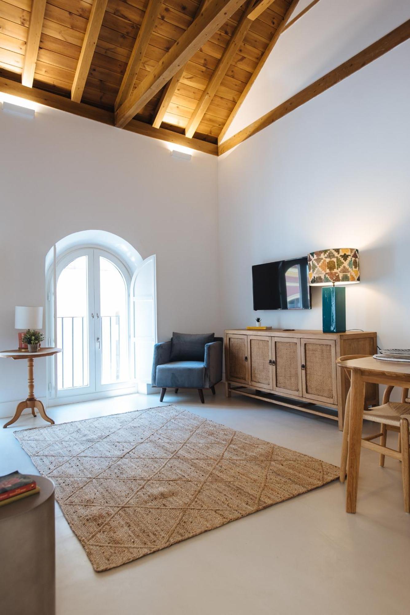 Eva Recommends Castellar Pool & Terrace Sevilla